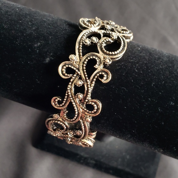 Bracelet - Picture 4 of 8